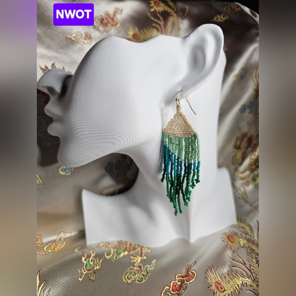 Plunder Jewelry - Boho Seed bead Triangle Color Block Fringe Earring NWOT